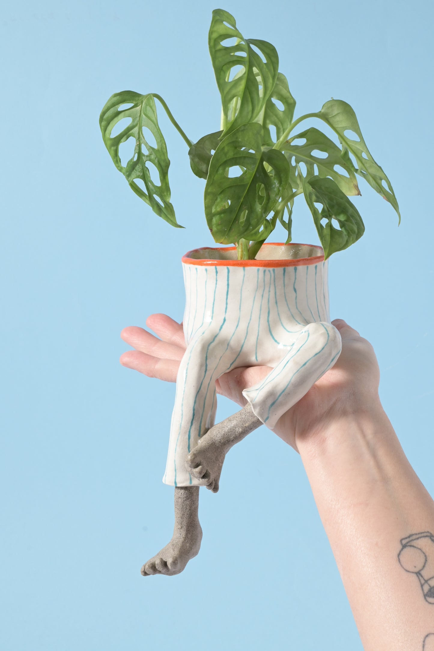 Linus on the line, turkos stripes + coral lining